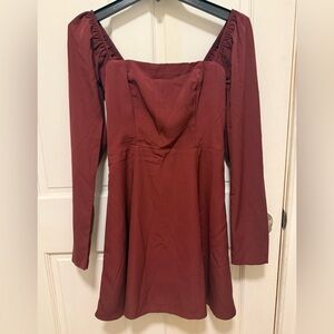 NEW Abercrombie & Fitch Long Sleeve Romantic Maroon Dress - size XS